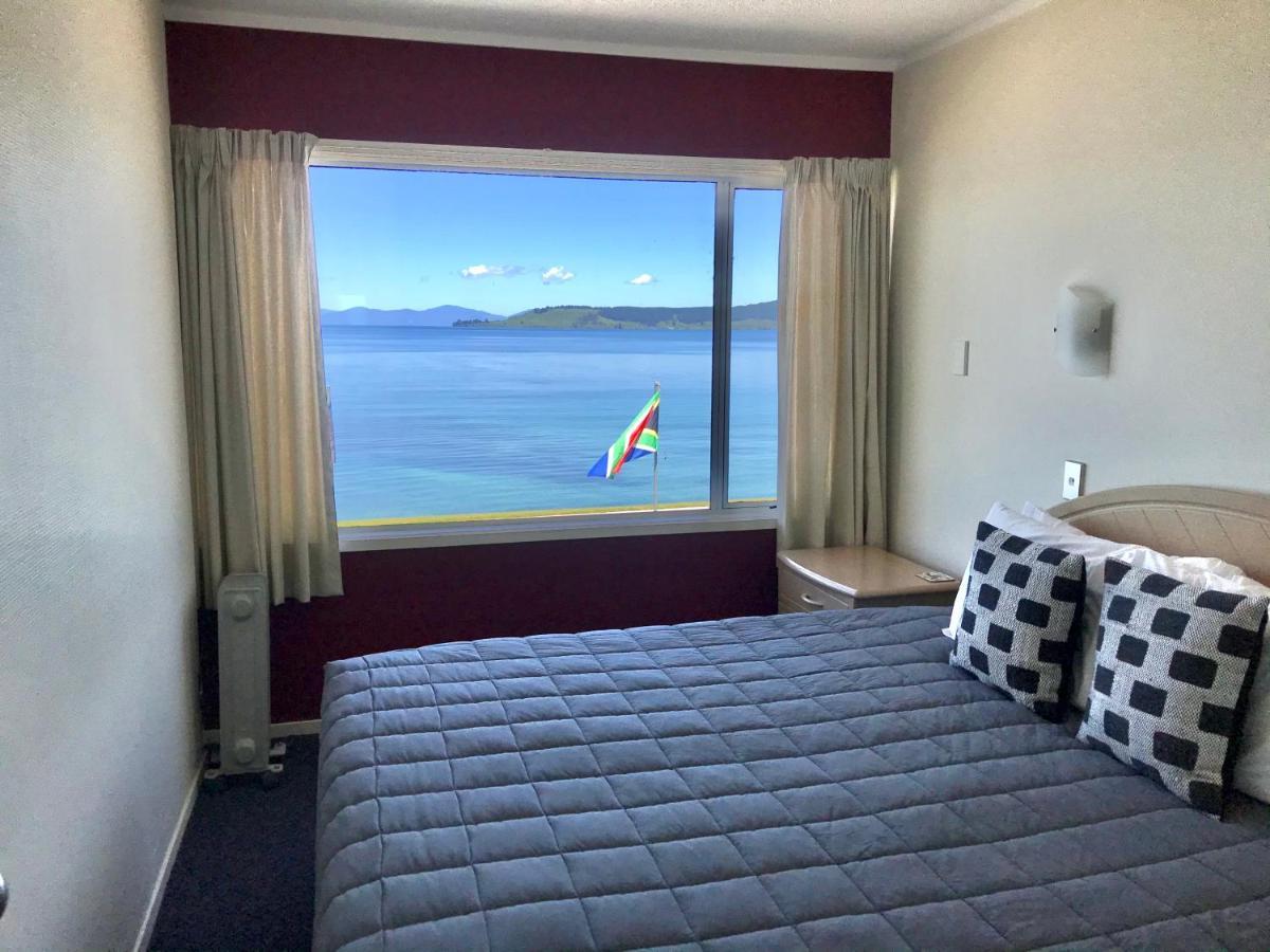 Tui Oaks Motel Lago Lago Taupo Exterior foto